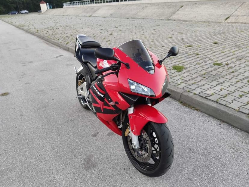 Honda CBR 600rr.