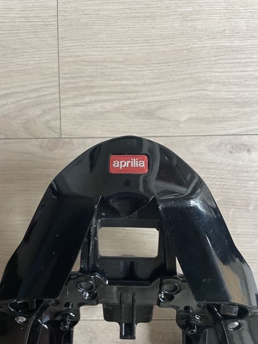 Stelaż ogon Aprilia Tuono 1100 V4