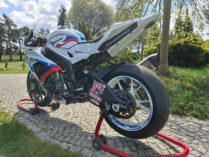 BMW S1000RR z 2017r (Tor, Torowy, Torówka)