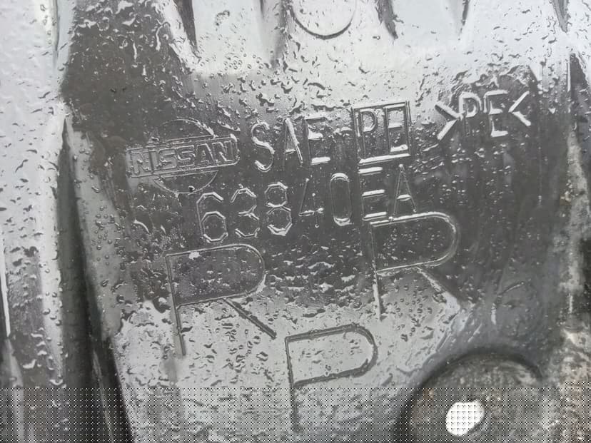 NADKOLE PRAWY PRZÓD NISSAN FRONTIER NAVARA D40