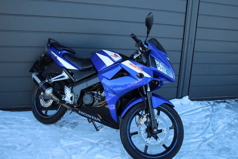 Honda CBR 125 JC39 2007r. * Z Niemiec * 23.000km * A1 / B * RATY *