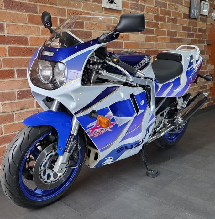 Suzuki GSX-R 1100 z Niemiec bardzo zadbany kolekcjonerski