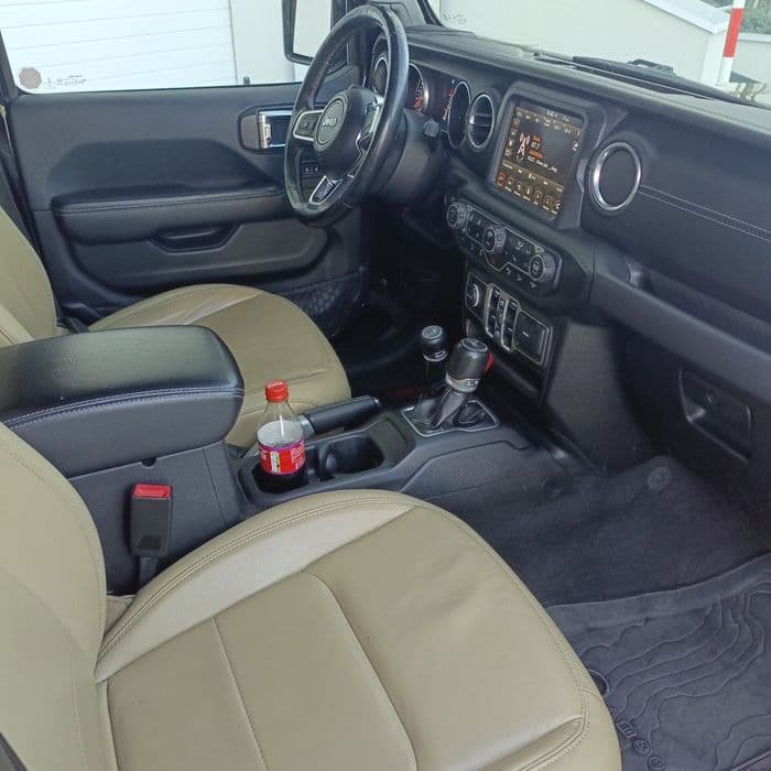 Jeep Wrangler Sahara jl 3.6 okazja