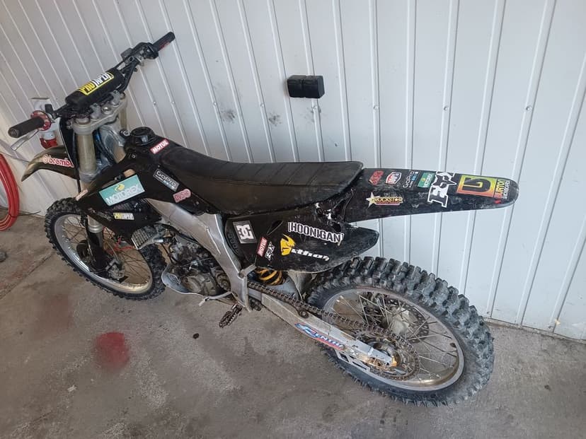 Honda crf 450 cała na części rama plastiki głowica kartery gaźnik wał