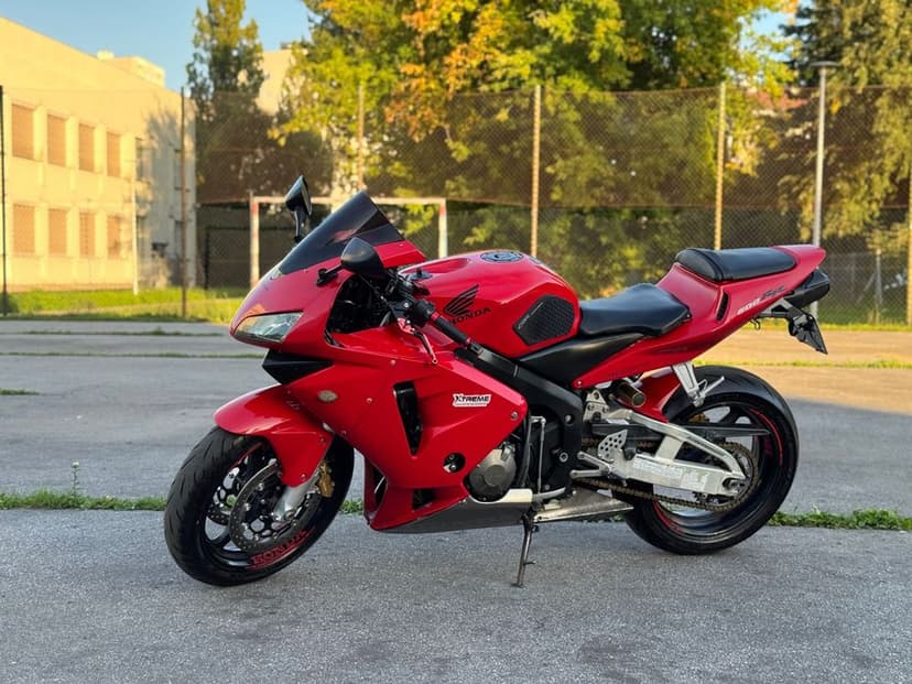 Honda CBR600RR KatA