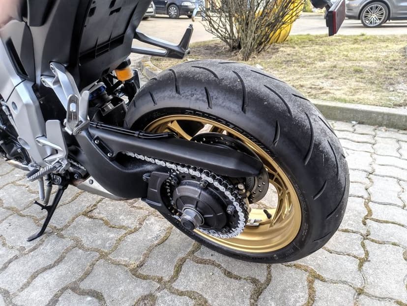 Honda  CB 1000r  7tys km