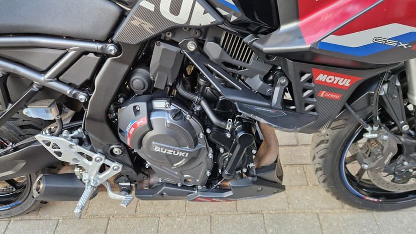 Suzuki GSX-S 800 ABS KT SERT