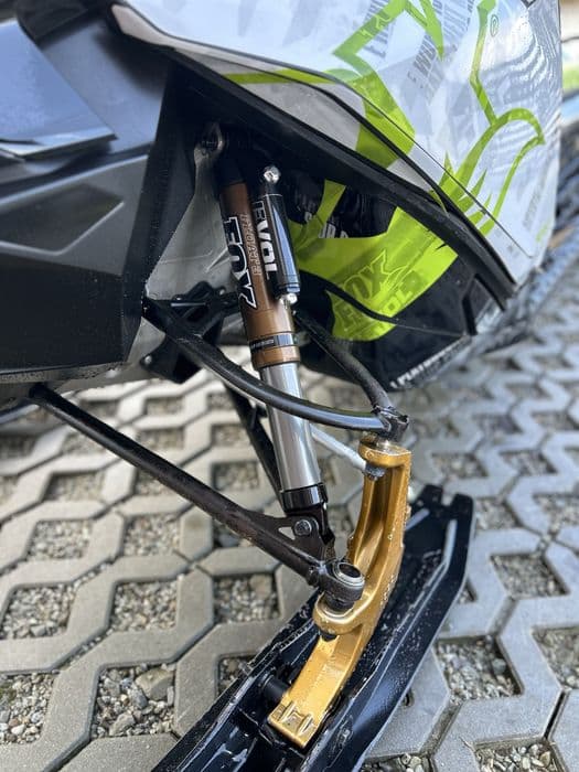 SkiDoo Summit 850 - 2017 rok Skuter śniezny