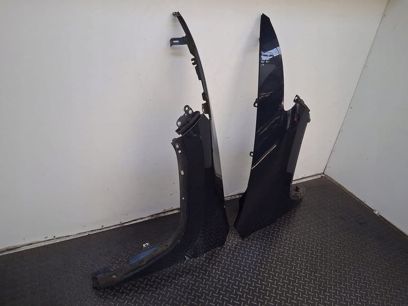 błotnik lewy i prawy przód jeep cherokee v pbu