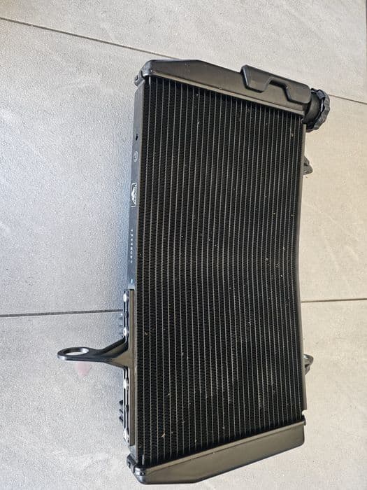 Chłodnica Ducati monster sp 2023