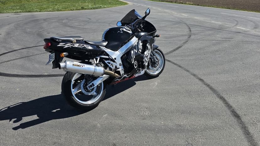 Kawasaki ninja zx9r 1997