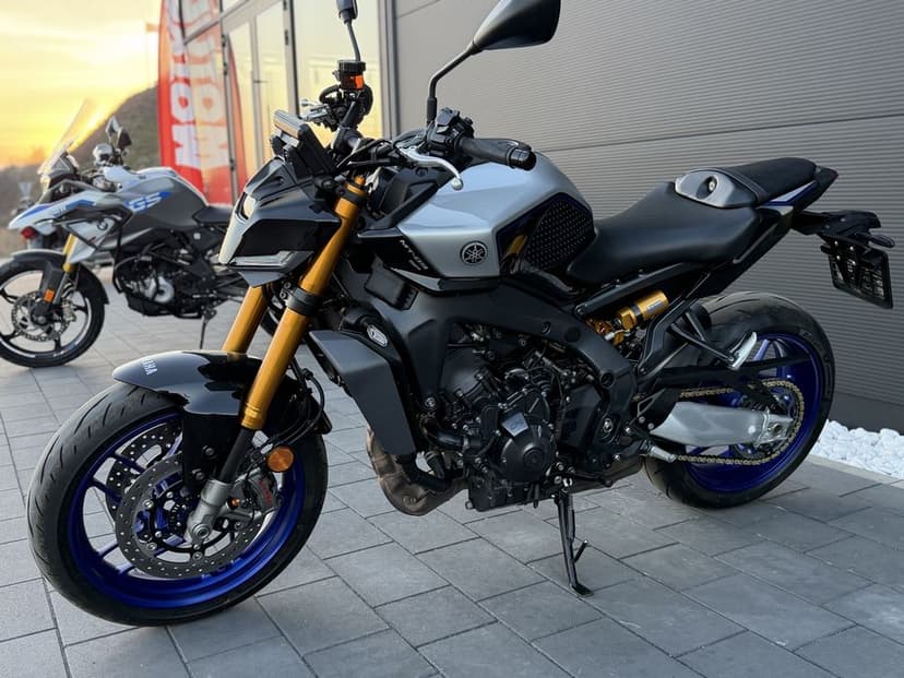 Yamaha Mt09 SP ohlins z 2024 tylko 4500km przebiegu Salon Polska