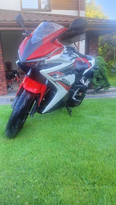 Sprzedam Honde CBR 500r 2019 rok