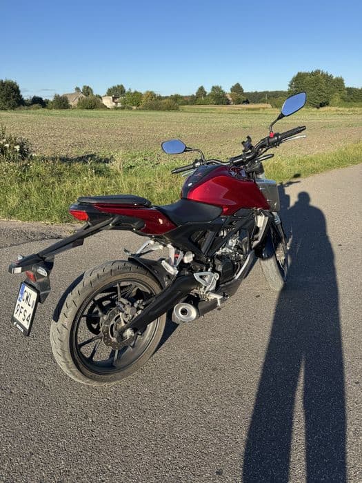 Honda cb125r niski przebieg!!