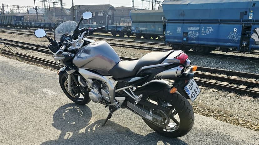 YAMAHA  FZ6-S Fazer  600 ccm , 2005 rok