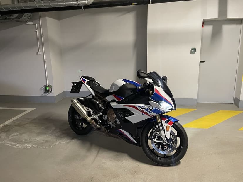 BMW S1000RR 2020 garażowany 2 właściciel bezwypadkowy z salonu