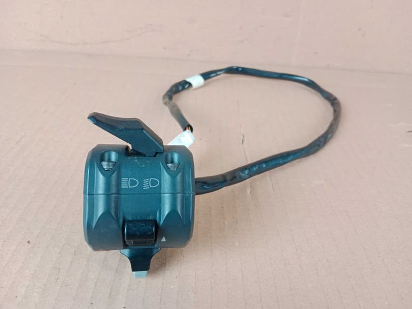 Ducati Multistrada 1200 S Przełącznik Lewy Świateł Kierunkowskazy