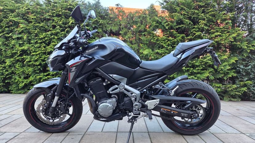 Kawasaki z900 z 2018 r.
