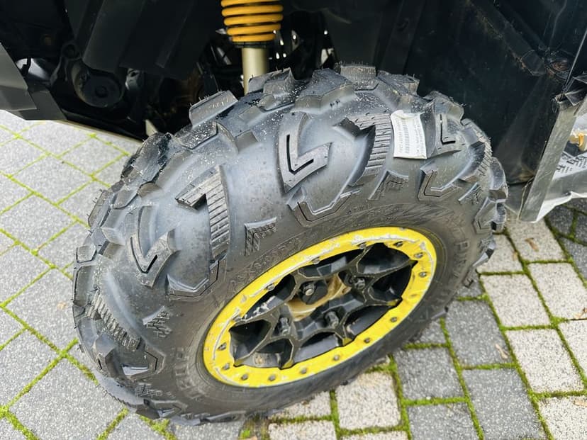 Can am Outlander 1000 XXC salon pl Yoshimura FOX podium nowe opony