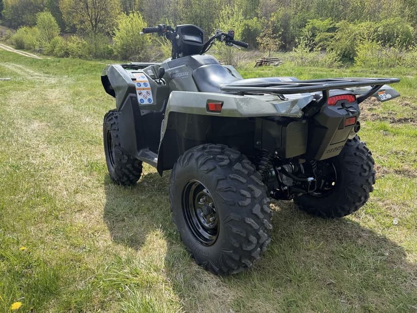 Suzuki kingquad LT-A 500 4x4 wyciagarka ledbar