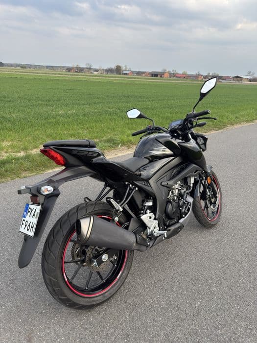 Suzuki GSX-S125 2024 • 700 km • Stan bdb • Titan Black • A1/B