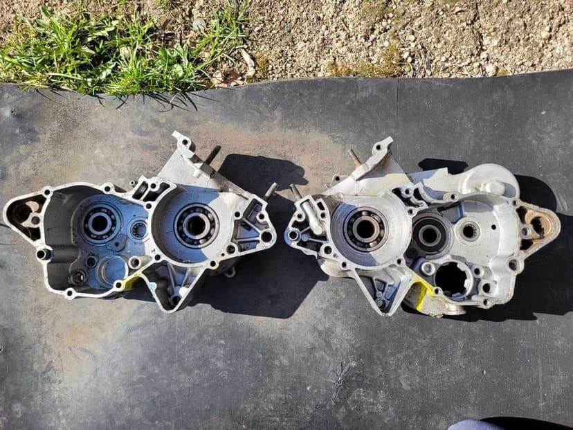 YZ 125 KARTER YAMAHA YZ125 KARTERY YZ 125 Blok  Silnika YZ 125 , 1lx12 kartery yz