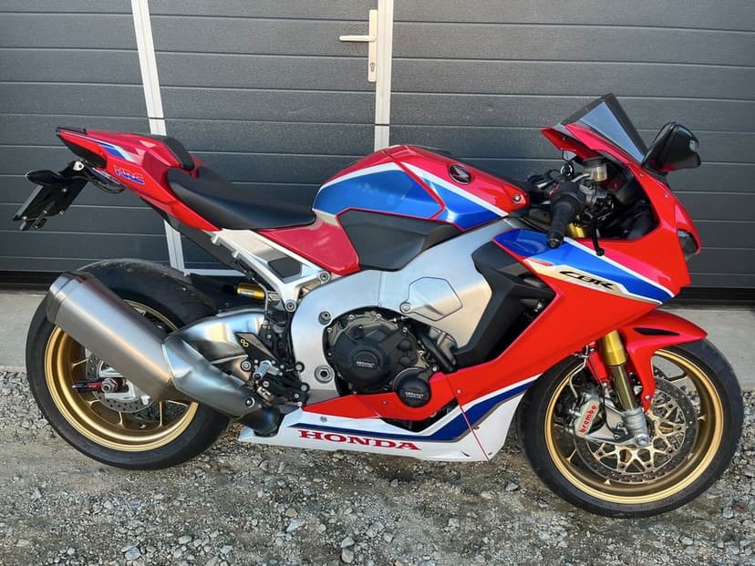 Honda Cbr 1000 RR  Sp1    19 rok