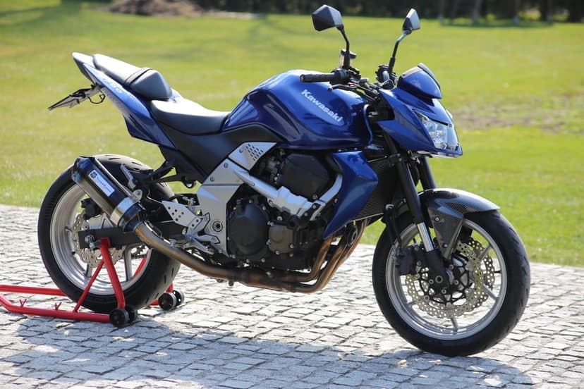 Kawasaki Z 750 sportowy wydech