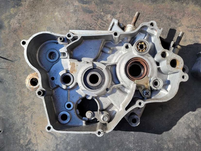 YZ 125 KARTER YAMAHA YZ125 KARTERY YZ 125 Blok  Silnika YZ 125 , 1lx12 kartery yz