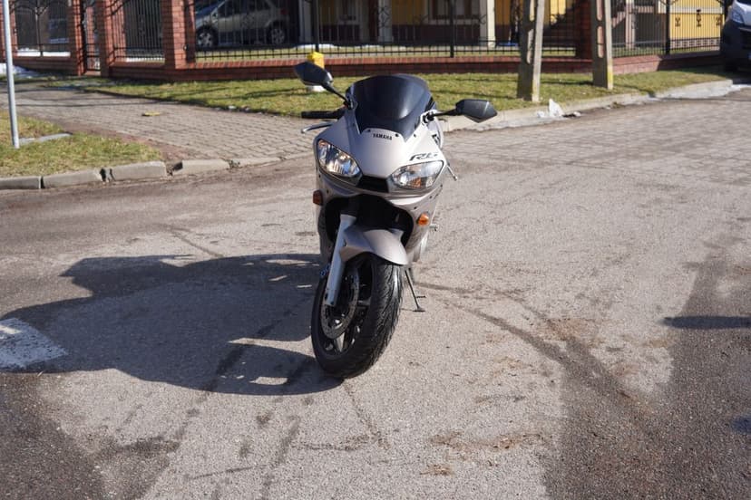 Yamaha R6 Bardzo dobry stan techniczny