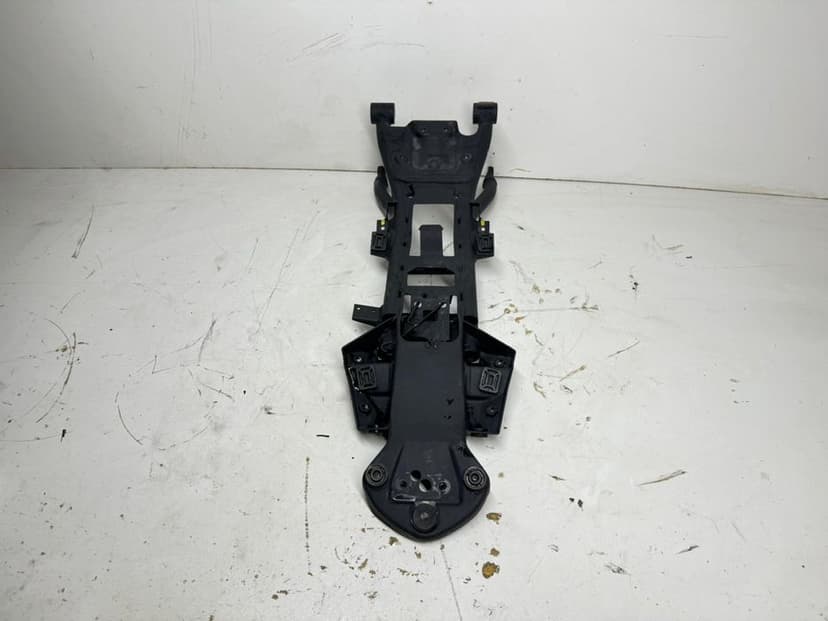 Ducati Monster 821 Stelaż Tył 15 - 17 Tylny