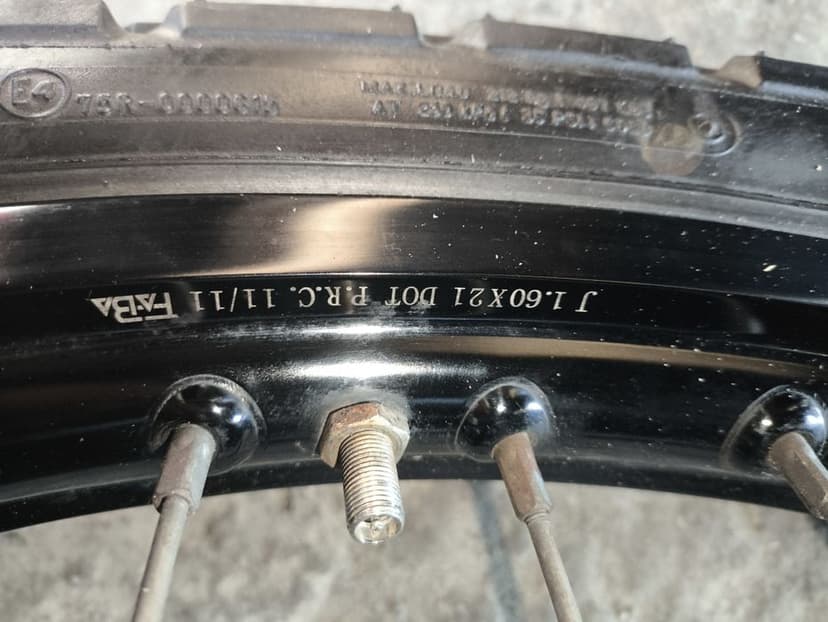 Beta RR koło kolo  felga tarcza opona komplet