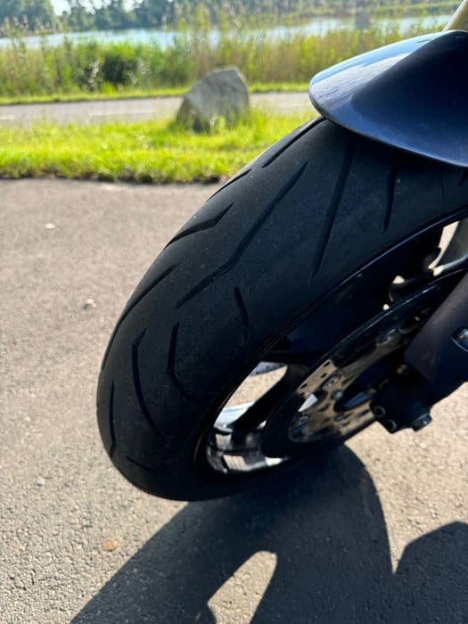 Yamaha r1 2007r pojemność silnika 1000 - ( 190km )