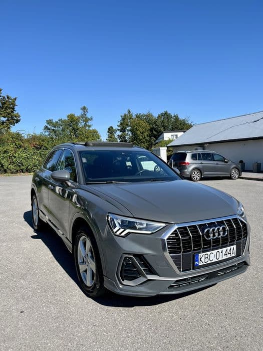 Audi Q3 83A 45 TFSI Full Led/Virtual Cockpit/Panorma/Radary