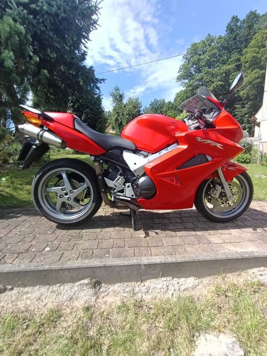 Honda Vfr 800 vtec 2005 r