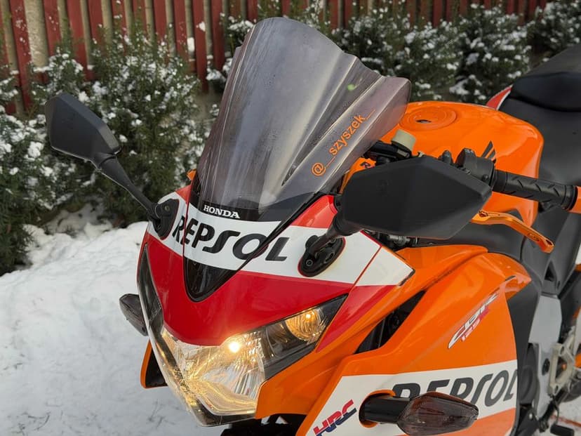 Honda CBR 125R JC50 – Repsol | Salon PL | Zadbana