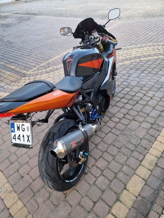 Suzuki gsxr 600 k5