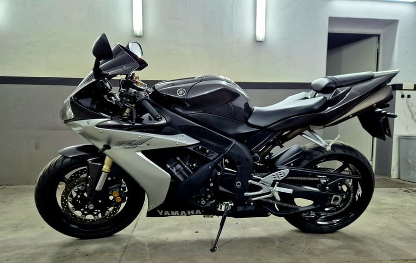 Yamaha r1 rn12  A2 35kW  Pełna Moc Piękna