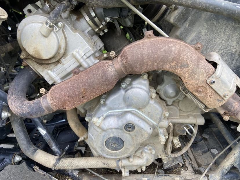 Rama wariator połoś wahacz silnik plastiki Yamaha grizzly 550/700