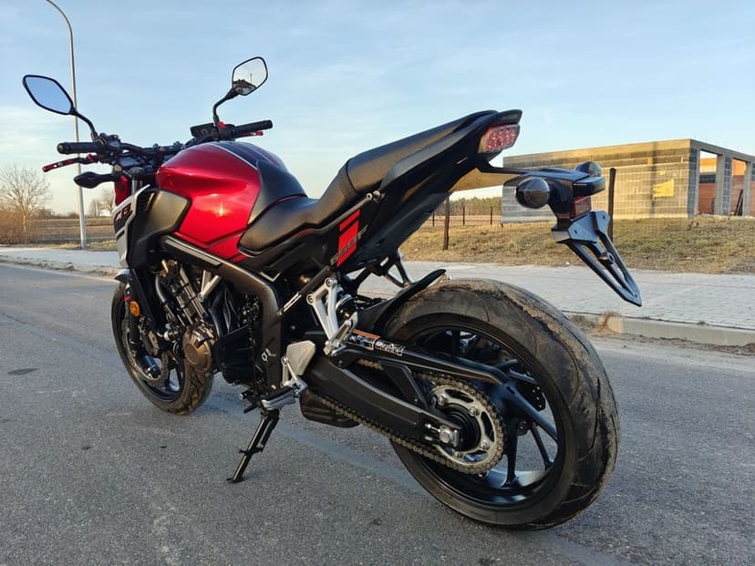 Honda CB 650 F cbf ABS LED lift piękny stan Niemcy  raty