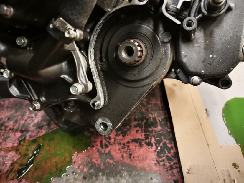 Honda CBR 1000rr Cbr1000rr CBR1000 rr Sc57 Silnik motor słupek