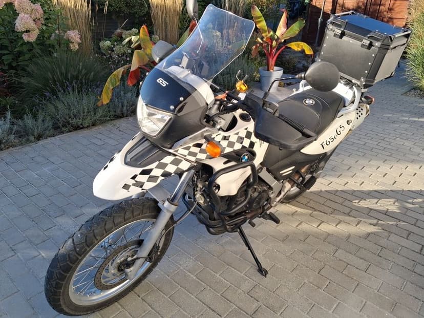 Bmw f650gs dakar