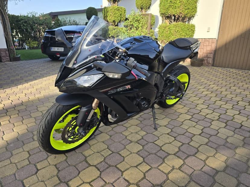 Sprzedam Kawasaki zx10r z 2011r.