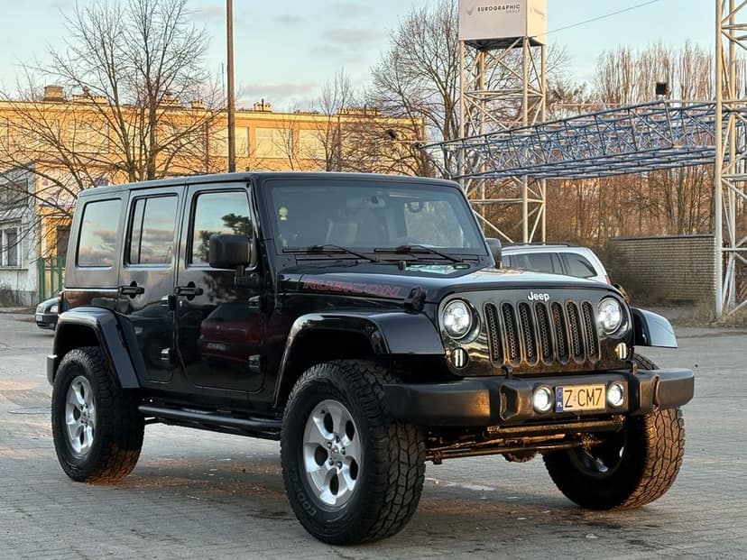 Jeep Wrangler Sahara JK 3.8 V6 UNLIMITED lift 2,5” koła 35”