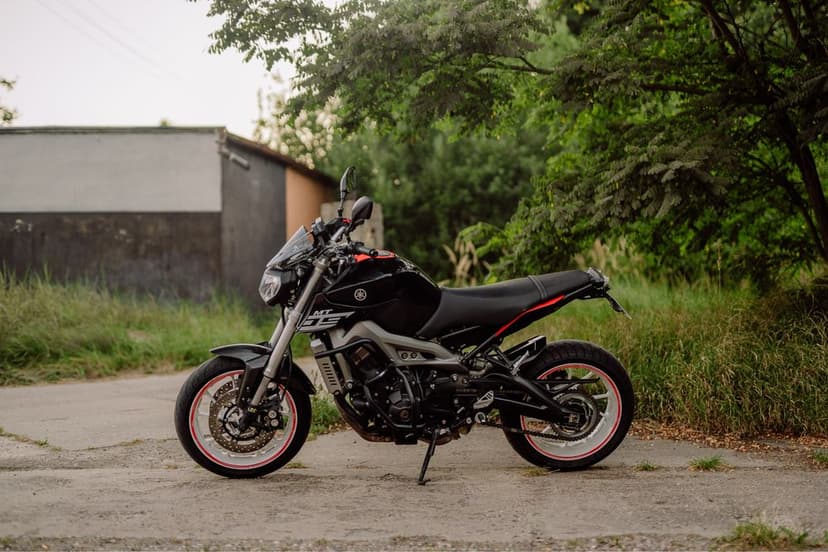 Yamaha MT-09 2014r. TRANSPORT