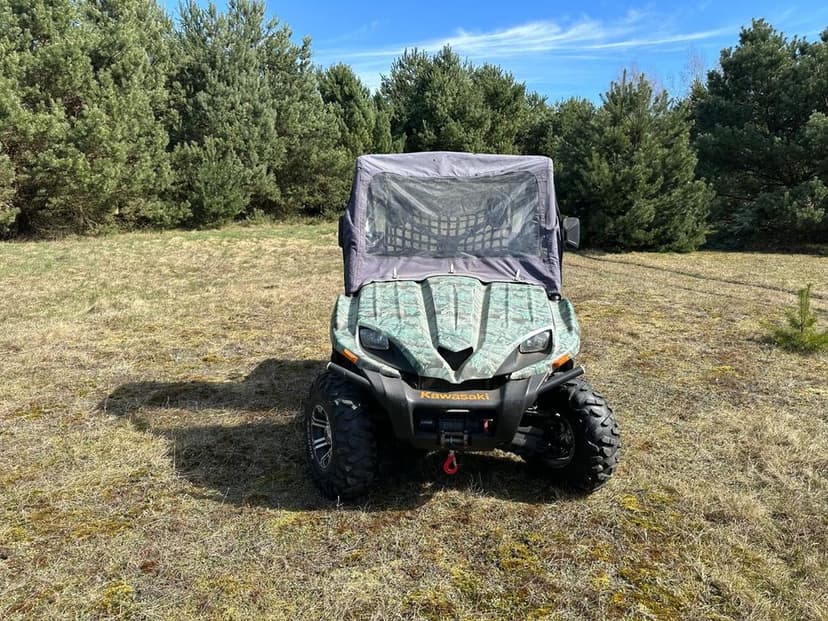 Kawasaki Teryx 750 buggy 4x4