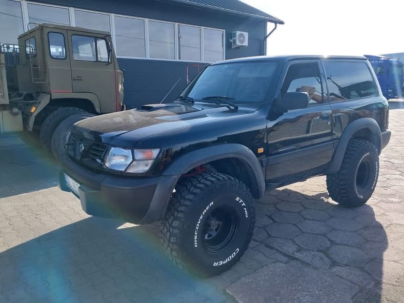 Nissan Patrol y61 2.8