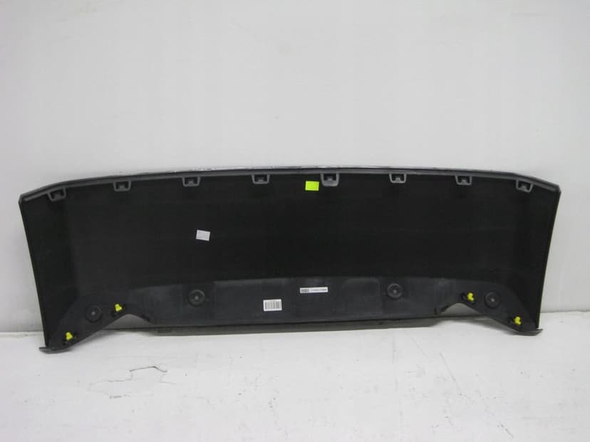 LISTWA ZDERZAKA PRZEDNIEGO PRZÓD LAND ROVER DEFENDER M8B2-17F011-A