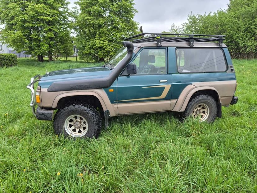 Nissan Patrol Y60