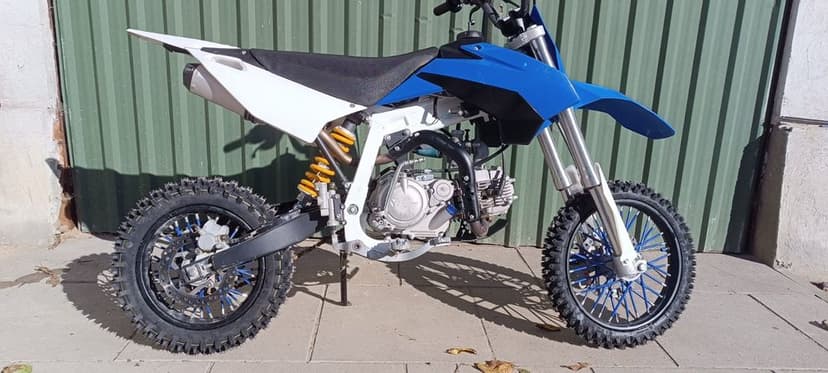 Sprzedam Cross YCF125